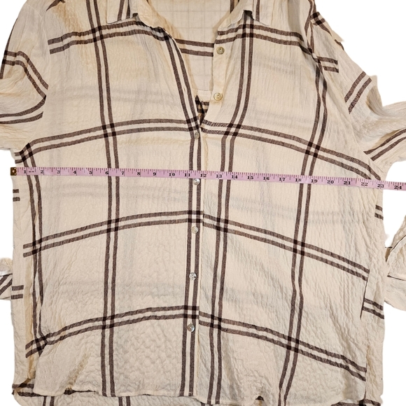 Jane & Delancey Seersucker Long Sleeve Button Down Blouse,Cream/Brown Striped,XL - Picture 9 of 12